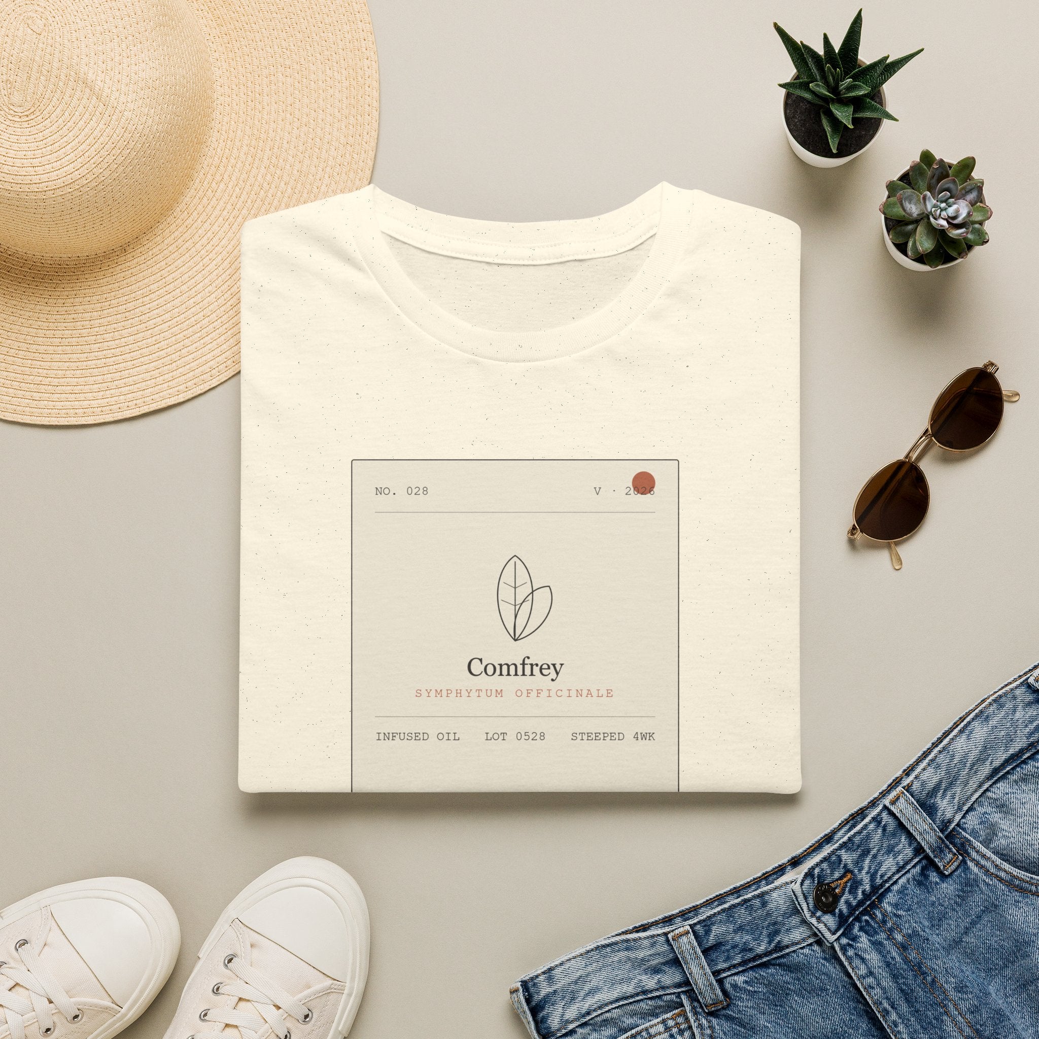 Field Ledger Comfrey Illustration T-Shirt | Botanical Flower Label Tee